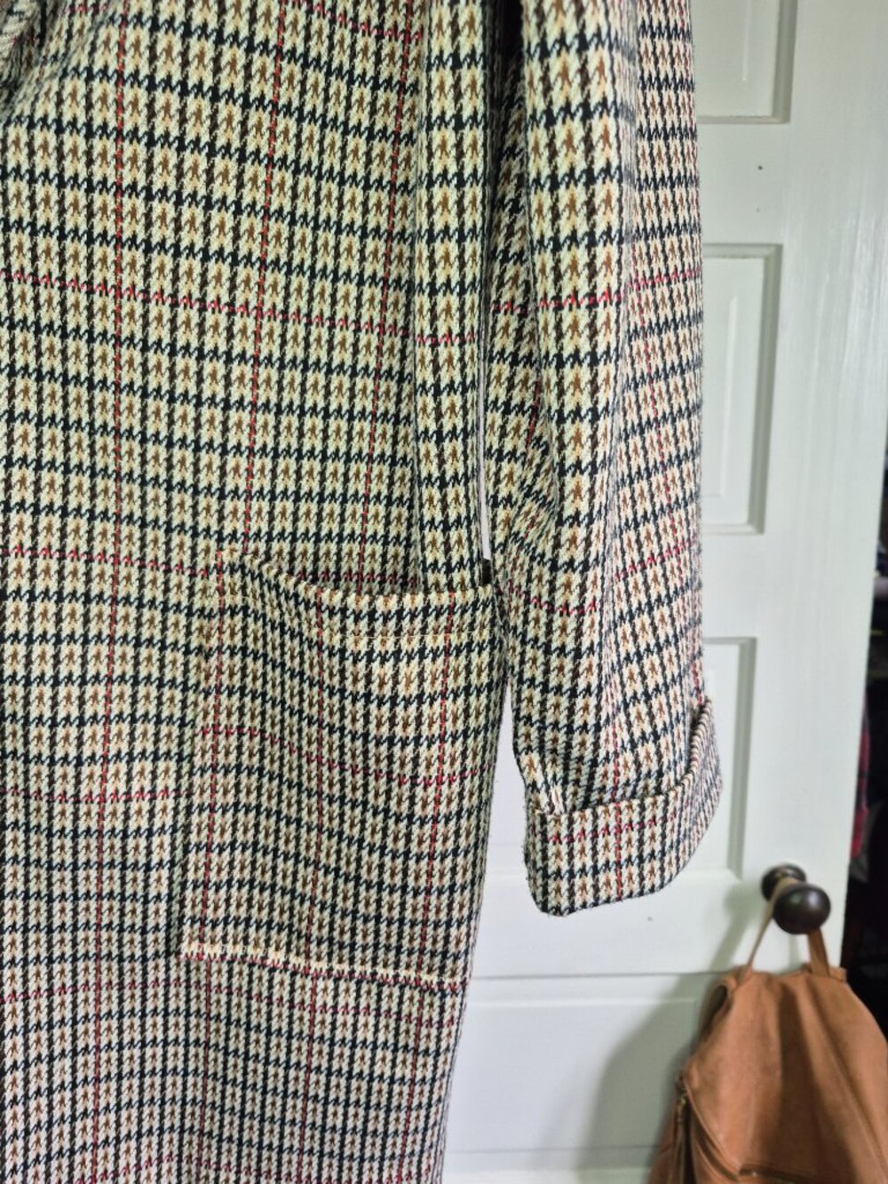 jacket - Picture 2 of 4